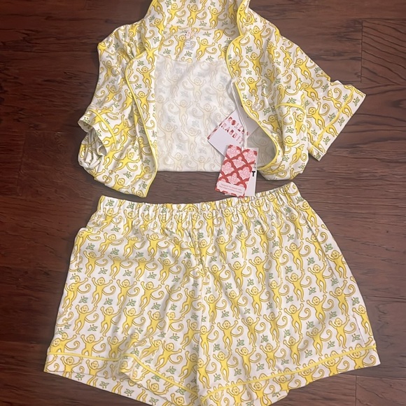 Roller Rabbit Other - Roller Rabbit NEW WITH TAGS , Yellow Monkeys Size Small Set